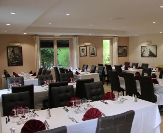 Hotel Logis Lhotel Restaurant Antony Le Buisson